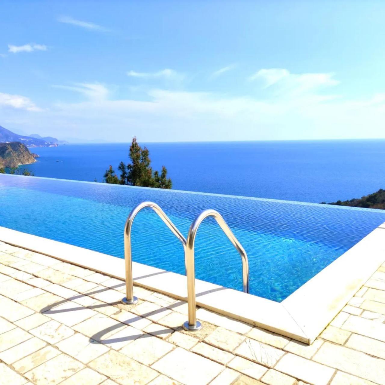 Hillside With Infinity Pool And Sea View Апартаменты Будва